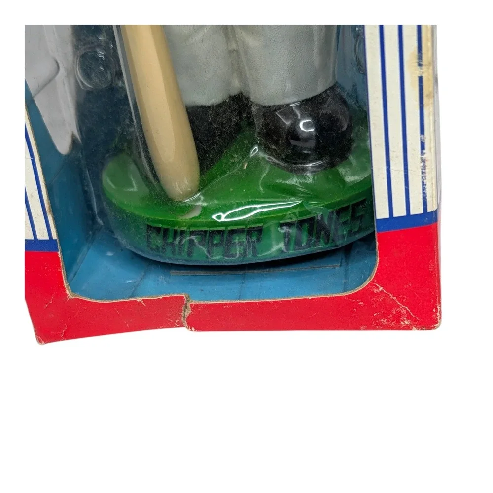 Chipper Jones 2001 MLB Hand‎ Painted Bobble Head Collector's Doll Brand New